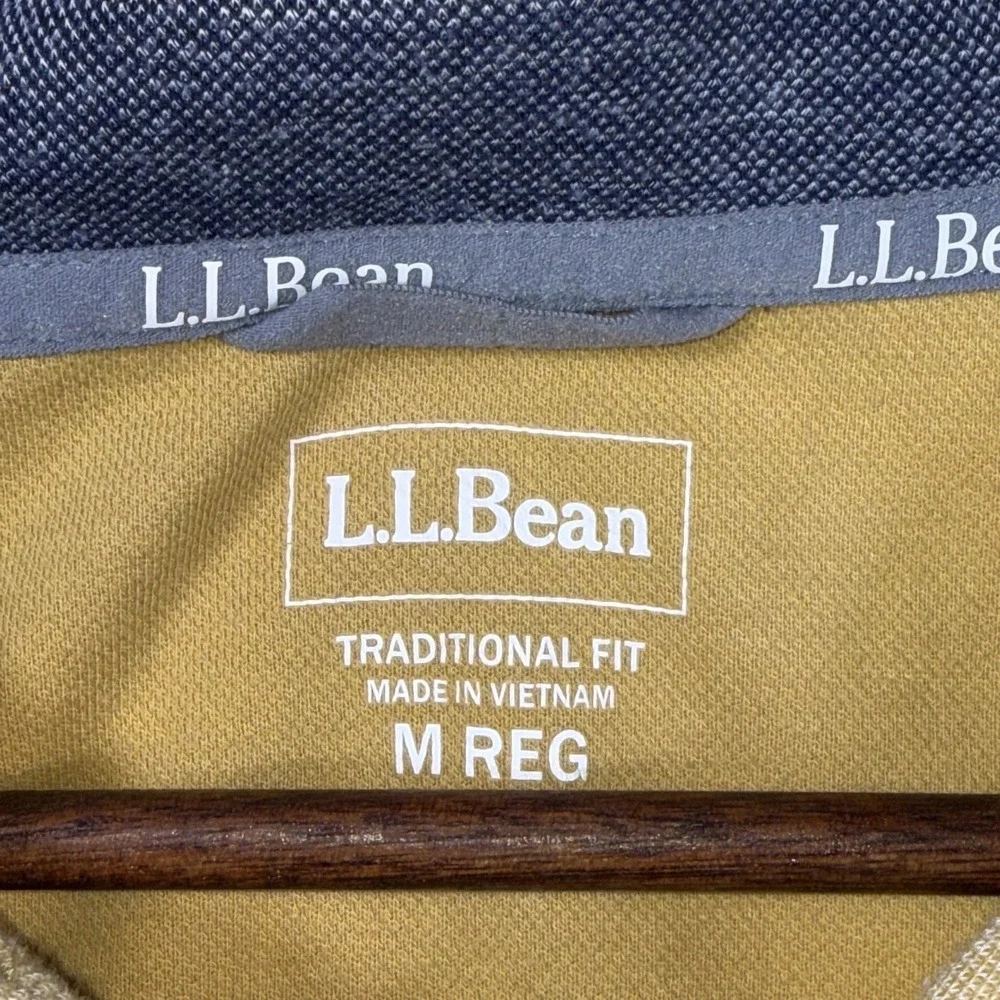 L.L. BEAN Mens 1/4 Zip Pullover High Neck Sweatshirt Yellow Logo Size Medium